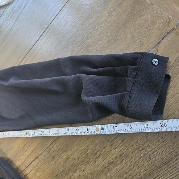 DKNY  Long-Sleeve Pleated Keyhole Black Blouse Women's Size XL - Picture 7 of 10